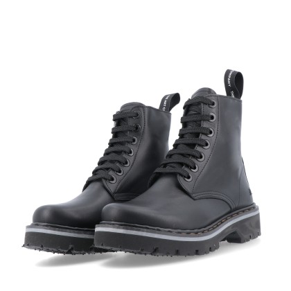 Art Nappa Black / Marina